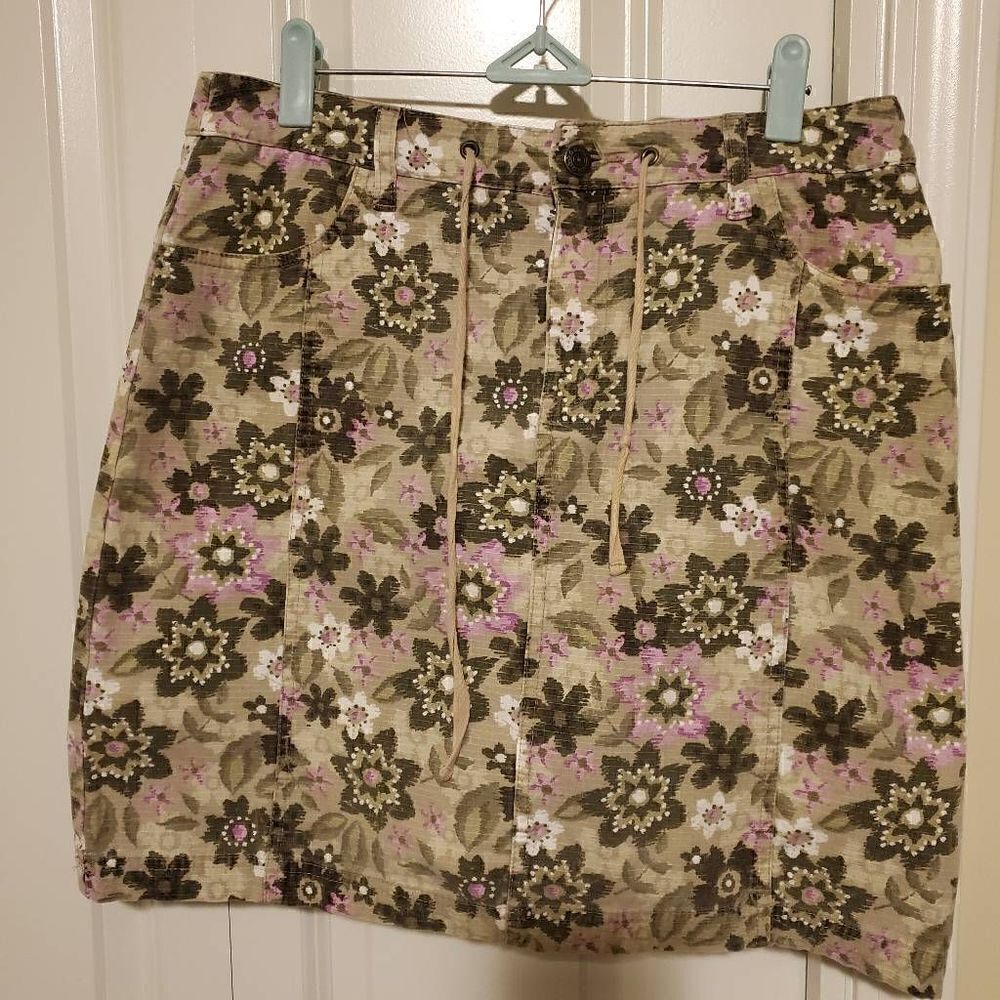 Christopher & Banks Cotton Blend Floral Drawstring Skort- Size 8